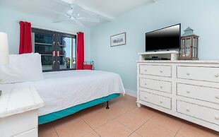 Island Winds East by Brett/Robinson Vacations