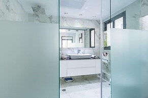 Hakovshim Miroir in Tel Aviv-yafo