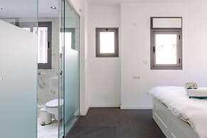 Hakovshim Miroir in Tel Aviv-yafo