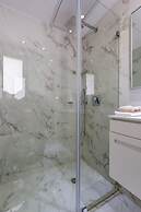 Hakovshim Miroir in Tel Aviv-yafo