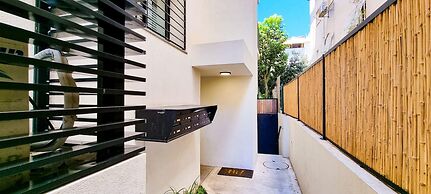 Rupin Nacre in Tel Aviv-yafo