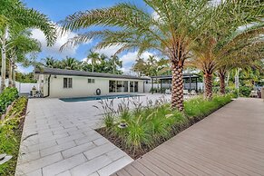 Waterfront Oasis w/ Enclosed Pool!