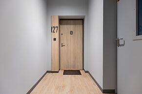 Optykow Apartment Warsaw by Renters