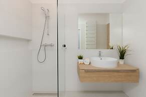 Optykow Apartment Warsaw by Renters
