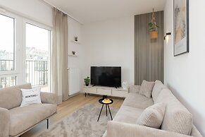 Optykow Apartment Warsaw by Renters
