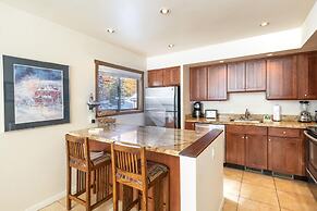 Pay Day Condominiums