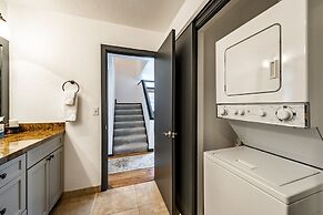 Pay Day Condominiums