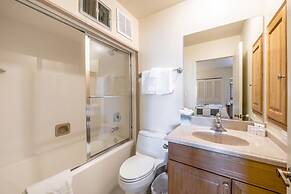 Pay Day Condominiums