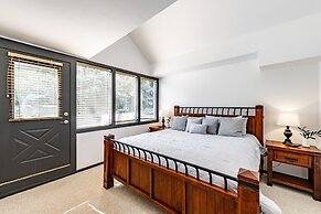 Pay Day Condominiums