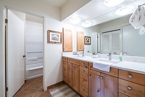 Pay Day Condominiums