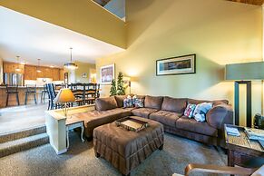 Pay Day Condominiums