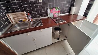 Appealing Apartment 8 Sleeps 3 Guests