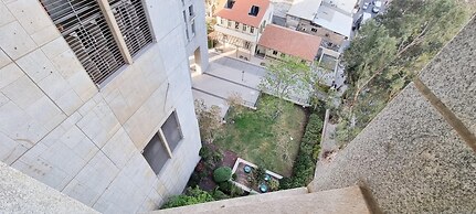 Rouge Eilat in Tel Aviv-yafo