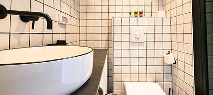 Rouge Eilat in Tel Aviv-yafo