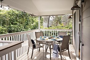 Hale Haena 3 Bedroom Home by RedAwning