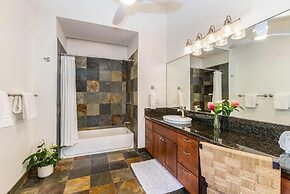 Hale Haena 3 Bedroom Home by RedAwning