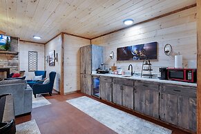 Knotty Dreams Retreat