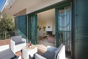 3169 Villa Enea by Barbarhouse