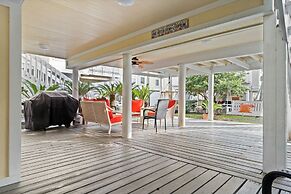 Happy Beach Villa 3 Bedroom Condo by RedAwning