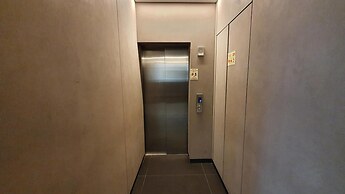 Shalom Alehem Joie in Tel Aviv-yafo