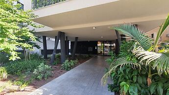 Shalom Alehem Joie in Tel Aviv-yafo