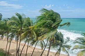 Puerto Rico Condado Beachfront w Pool Rental Otium Rentals