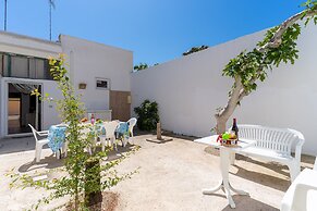 3167 La Dea Venere A by Barbarhouse