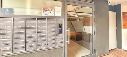 Ben Yehuda Nuage in Tel Aviv-yafo