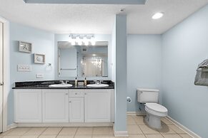 Yacht Club Villas #3-504 4 Bedroom Condo by RedAwning