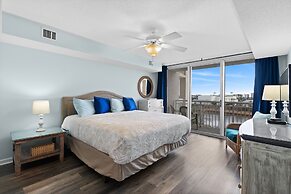 Yacht Club Villas #3-504 4 Bedroom Condo by RedAwning