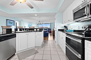 Yacht Club Villas #3-504 4 Bedroom Condo by RedAwning