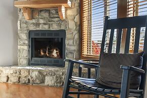 Kemper's Cabin by Silver Dollar City - Ideally Located