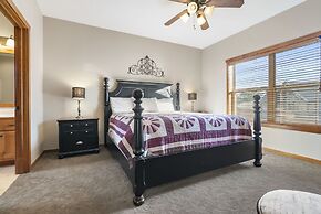 Kemper's Cabin by Silver Dollar City - Ideally Located