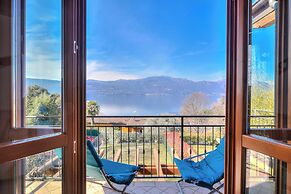 La Brezza Del Lago Maggiore With View