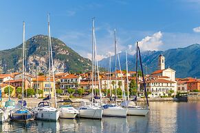 La Brezza Del Lago Maggiore With View