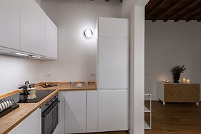 Alighieri's Suite-hosted by Sweetstay