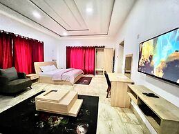FURNISHED APARTMENTS