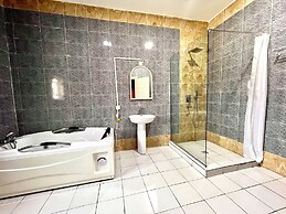 FURNISHED APARTMENTS