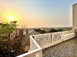 FURNISHED APARTMENTS
