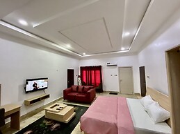 FURNISHED APARTMENTS