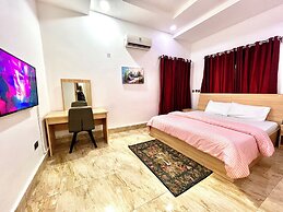 FURNISHED APARTMENTS