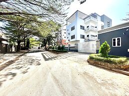 FURNISHED APARTMENTS
