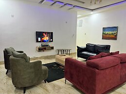 FURNISHED APARTMENTS