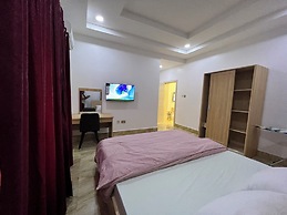 FURNISHED APARTMENTS