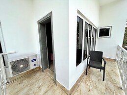 FURNISHED APARTMENTS