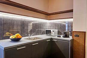 Milan Retreats Navigli