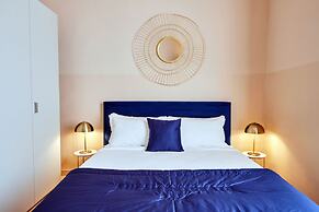 Milan Retreats Navigli