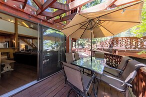 Tahoe Vista Lake Lodge