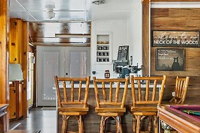 Big Bear Happy Place Walk to the Village!