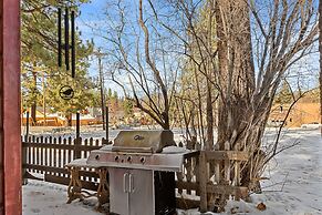 Big Bear Happy Place Walk to the Village!